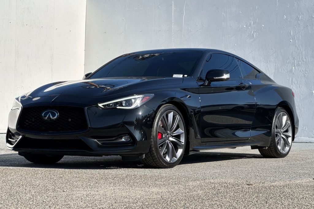 2022 INFINITI Q60 Red Sport 400