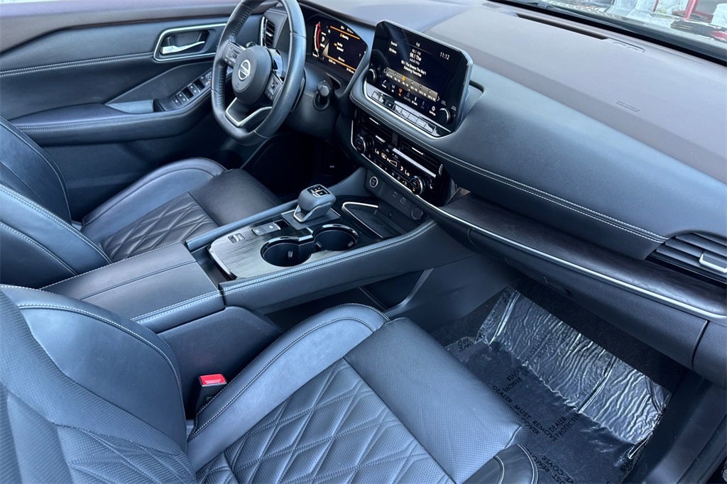 2021 Nissan Rogue Platinum