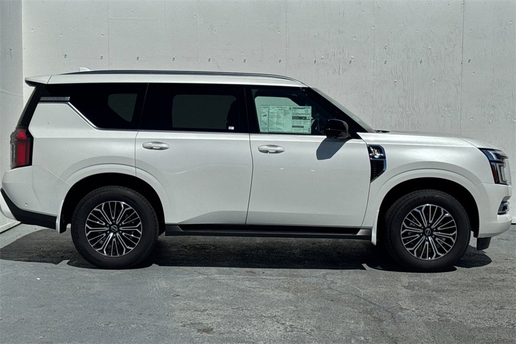 2025 Nissan Armada SL