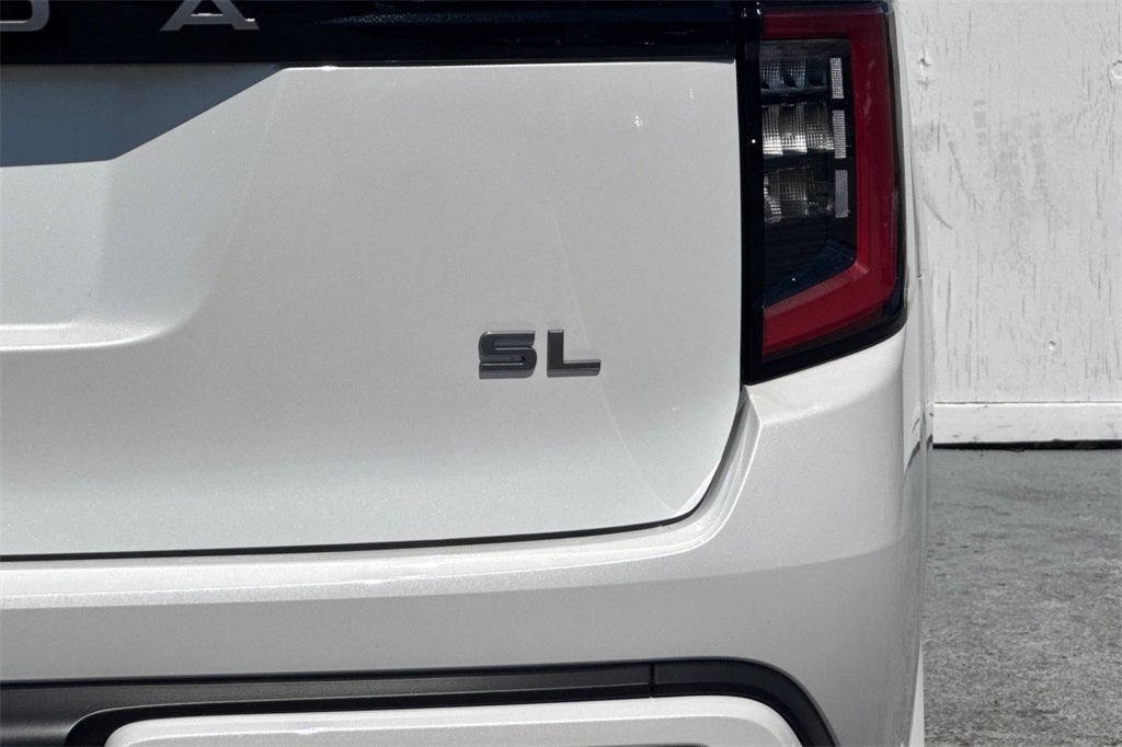 2025 Nissan Armada SL