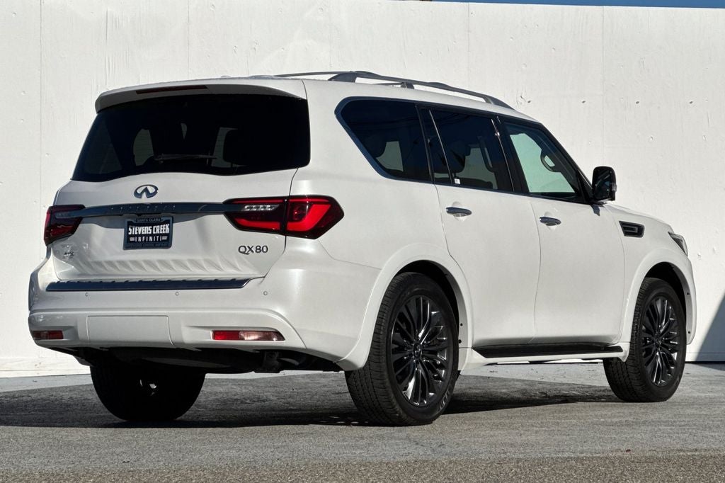 2024 INFINITI QX80 Premium Select