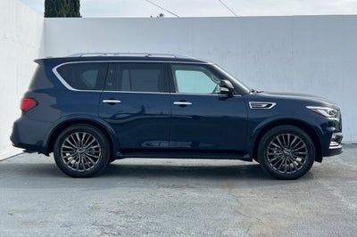 2023 INFINITI QX80 Premium Select