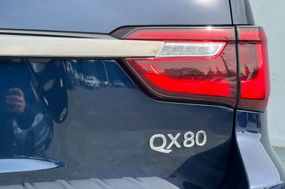 2023 INFINITI QX80 Premium Select