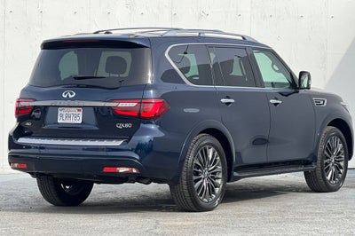 2023 INFINITI QX80 Premium Select