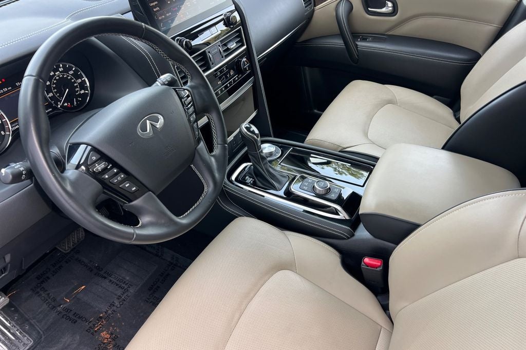 2023 INFINITI QX80 Premium Select