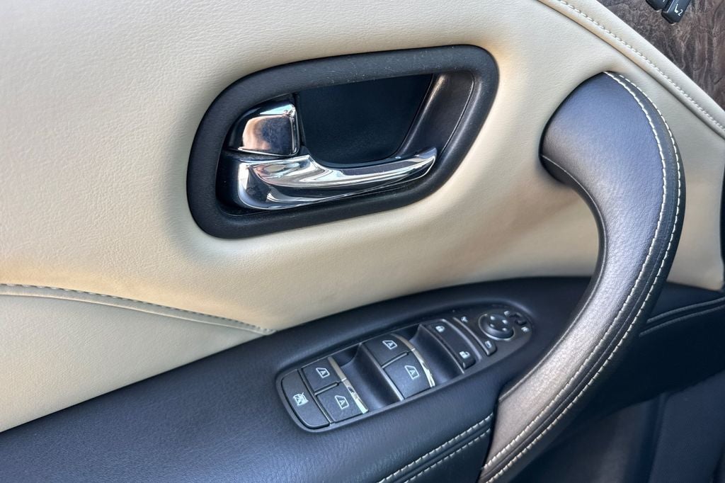 2023 INFINITI QX80 Premium Select