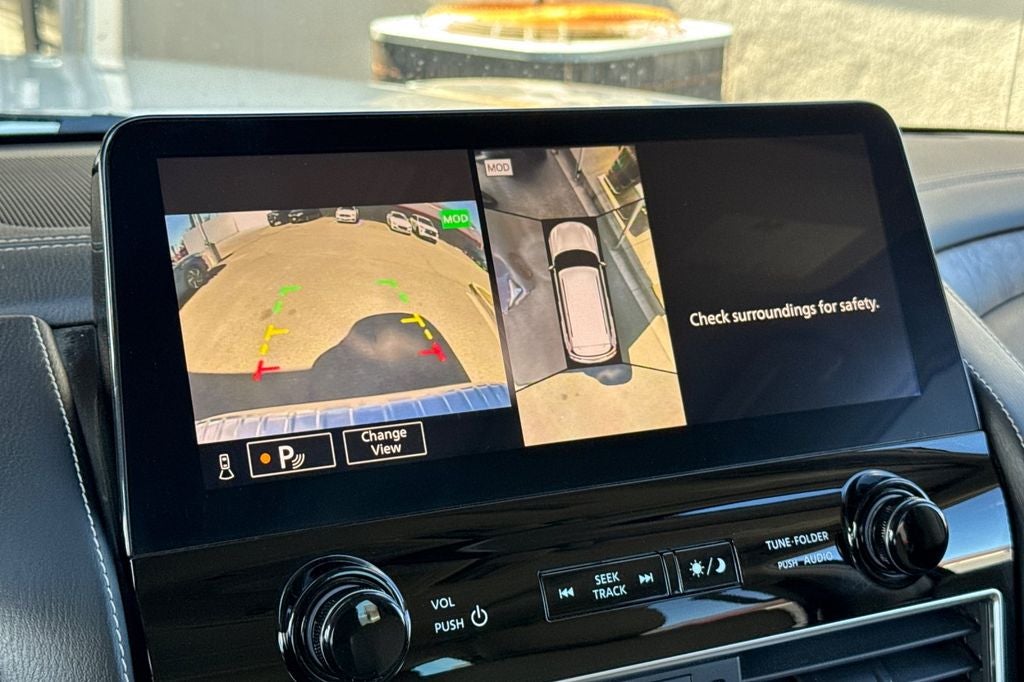 2023 INFINITI QX80 Premium Select