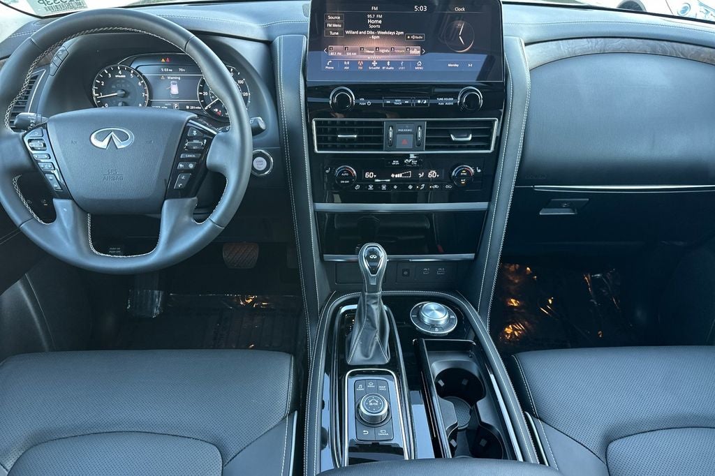 2024 INFINITI QX80 Premium Select