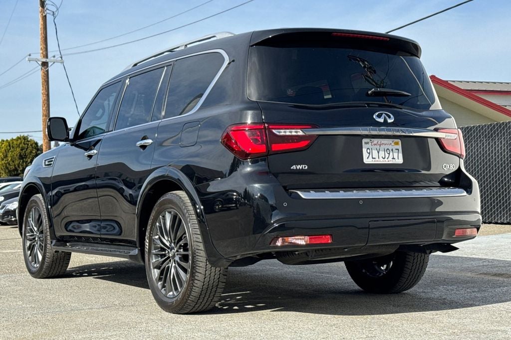 2024 INFINITI QX80 Premium Select