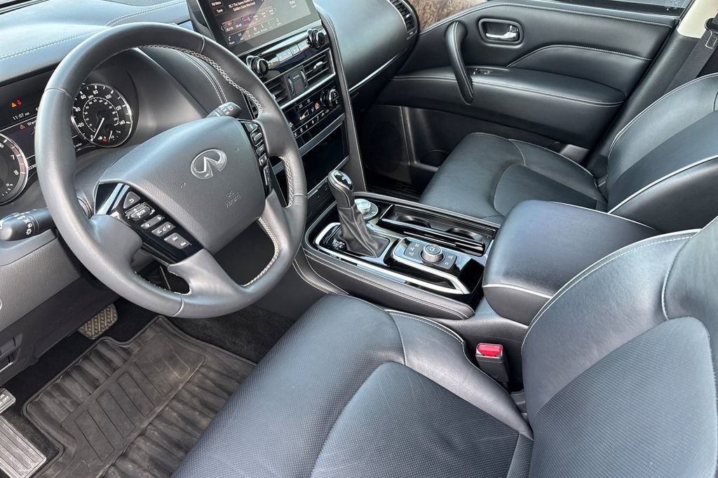 2024 INFINITI QX80 Premium Select