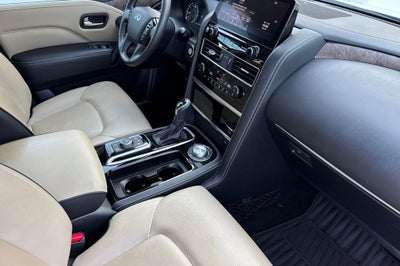 2024 INFINITI QX80 Premium Select