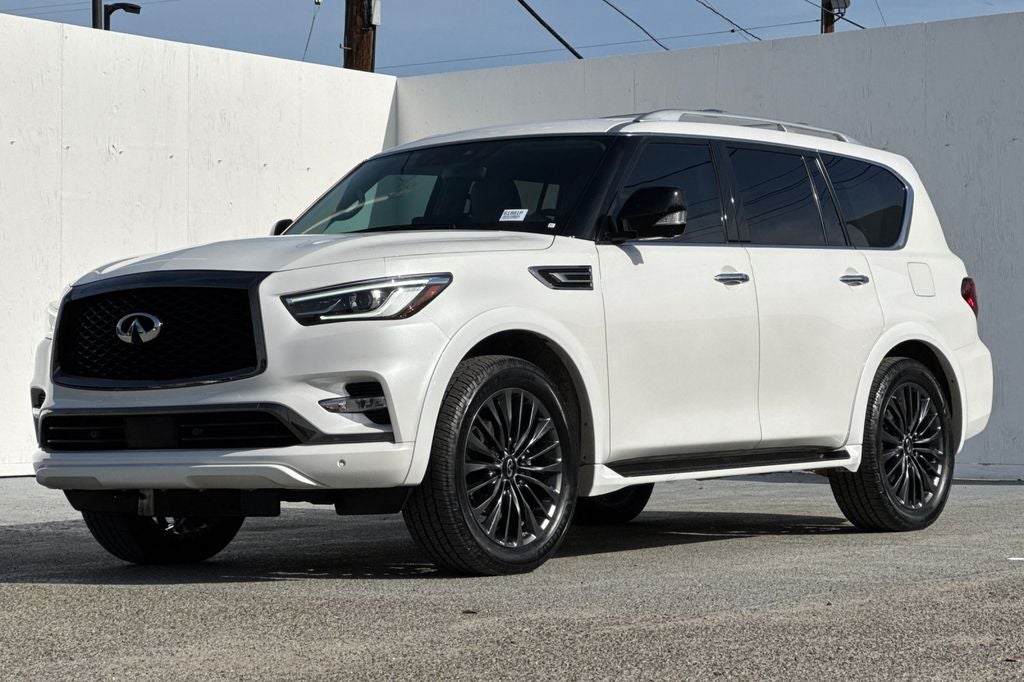 2024 INFINITI QX80 Premium Select