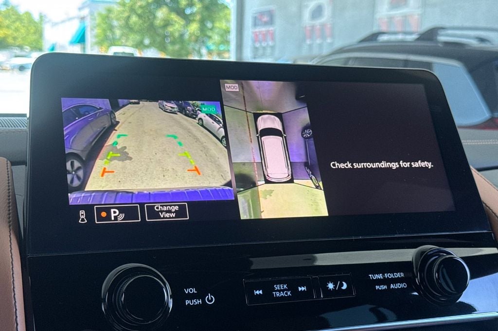 2024 INFINITI QX80 Sensory