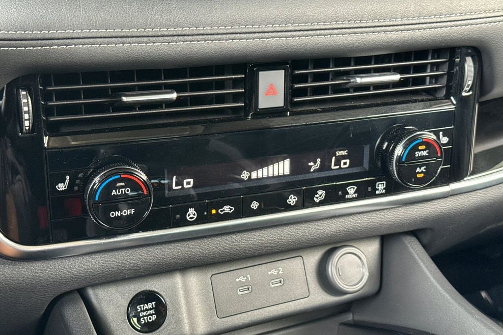 2025 Nissan Rogue SL