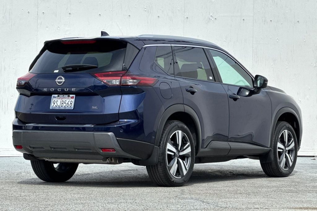 2025 Nissan Rogue SL