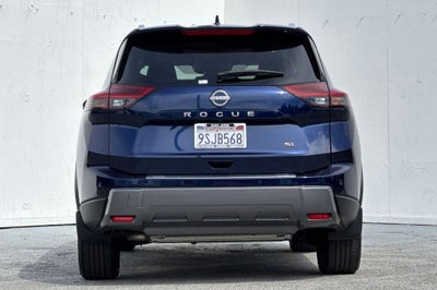 2025 Nissan Rogue SL