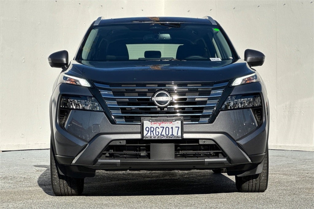 2025 Nissan Rogue SL CERTIFIED