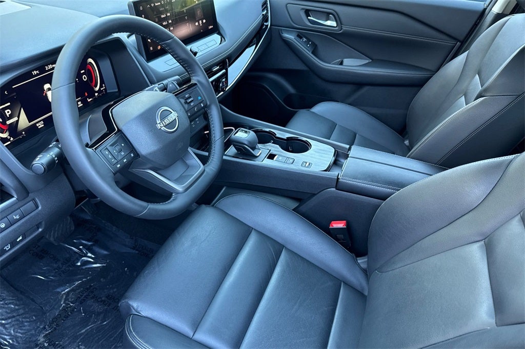 2025 Nissan Rogue SL CERTIFIED