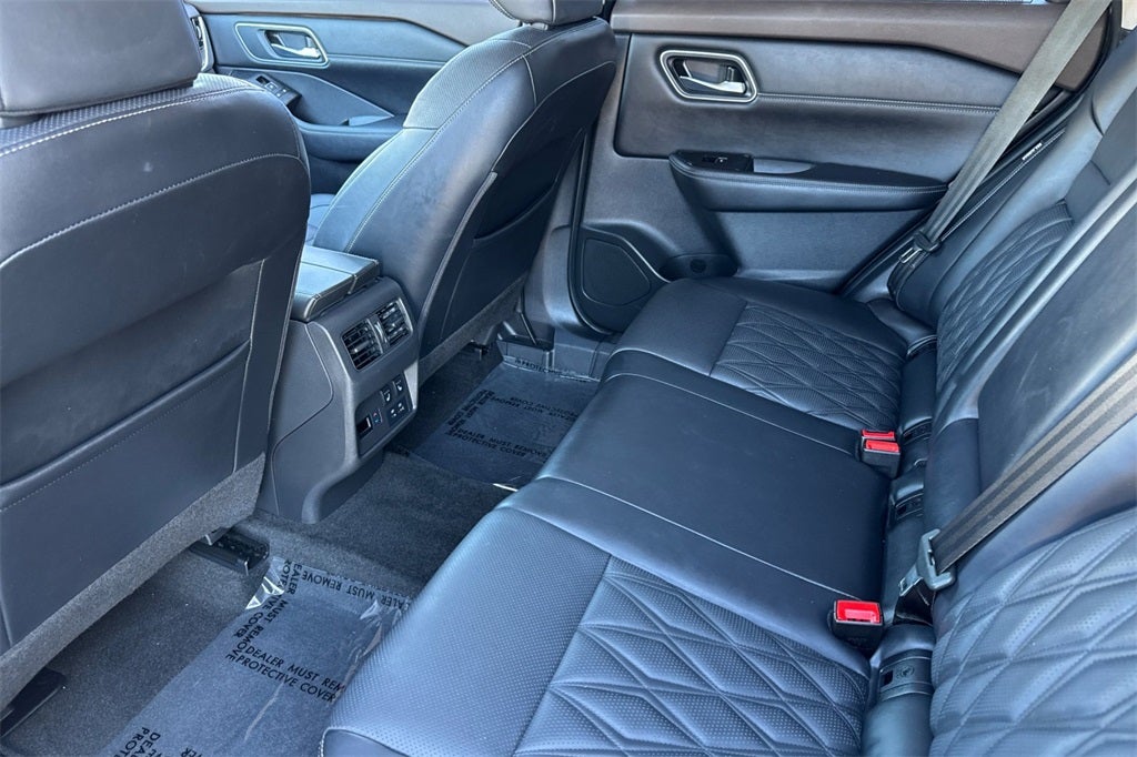 2022 Nissan Rogue Platinum