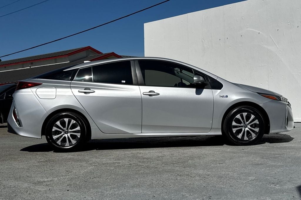 Used 2022 Toyota Prius Prime XLE with VIN JTDKAMFP7N3205872 for sale in Santa Clara, CA