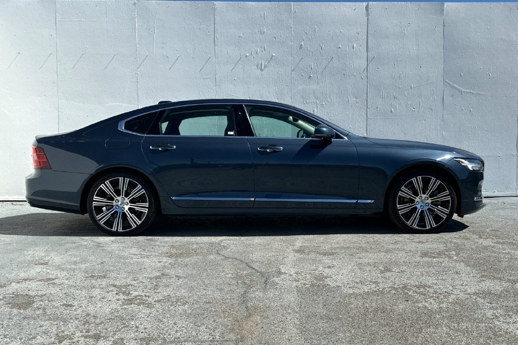 2022 Volvo S90 B6 Inscription