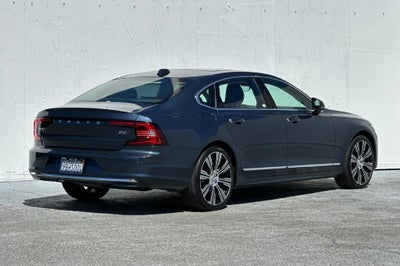 2022 Volvo S90 B6 Inscription