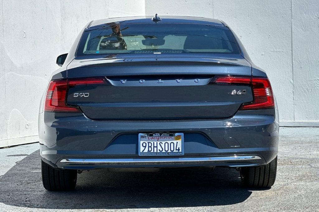 2022 Volvo S90 B6 Inscription