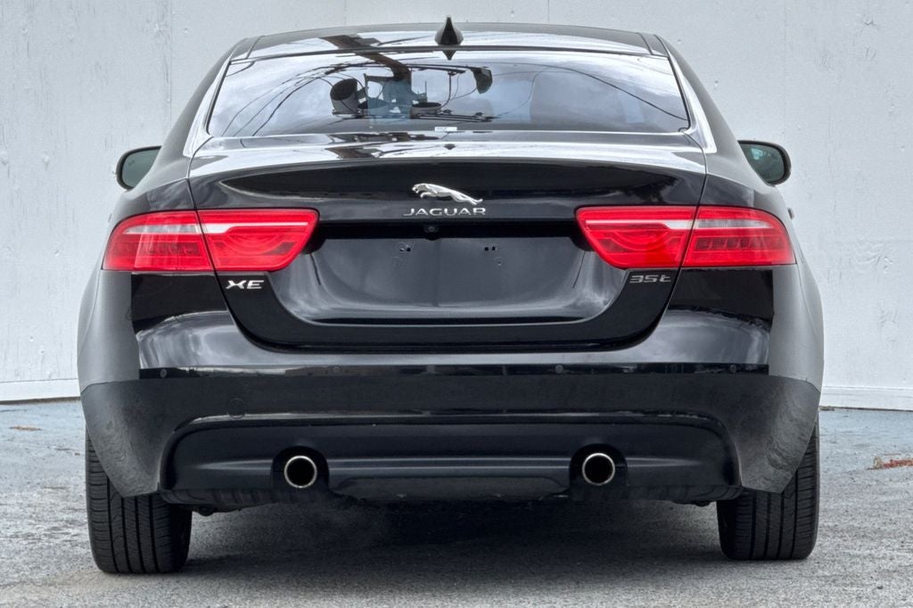 2017 Jaguar XE 35t Premium