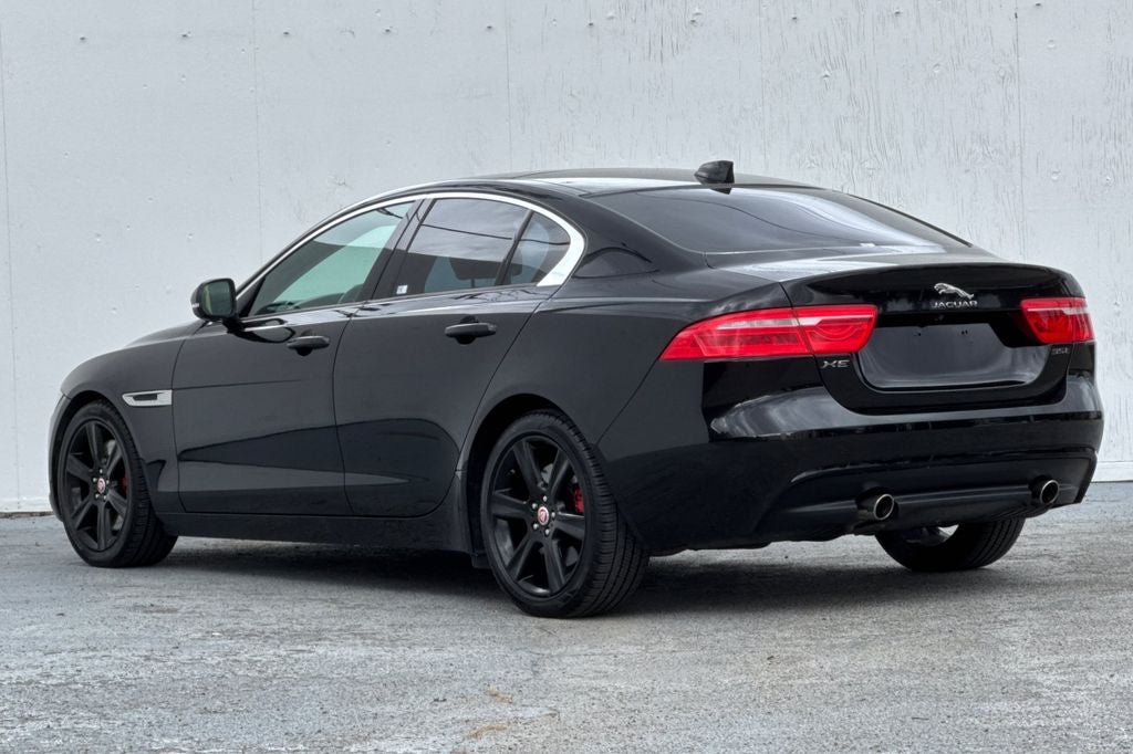 2017 Jaguar XE 35t Premium
