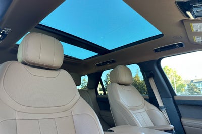 2024 Land Rover Range Rover Sport SE