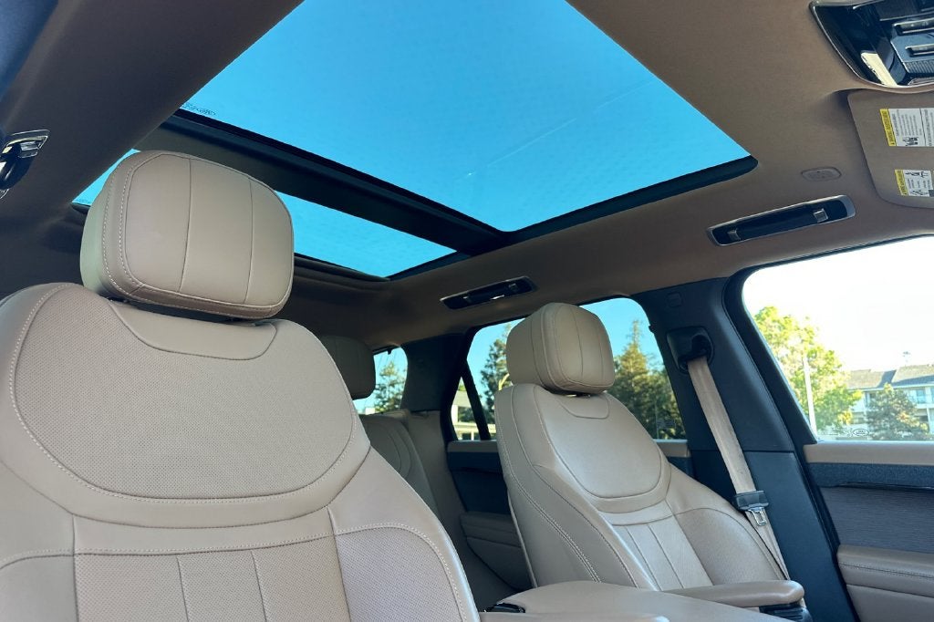 2024 Land Rover Range Rover Sport SE