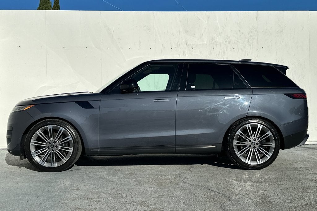 2024 Land Rover Range Rover Sport SE