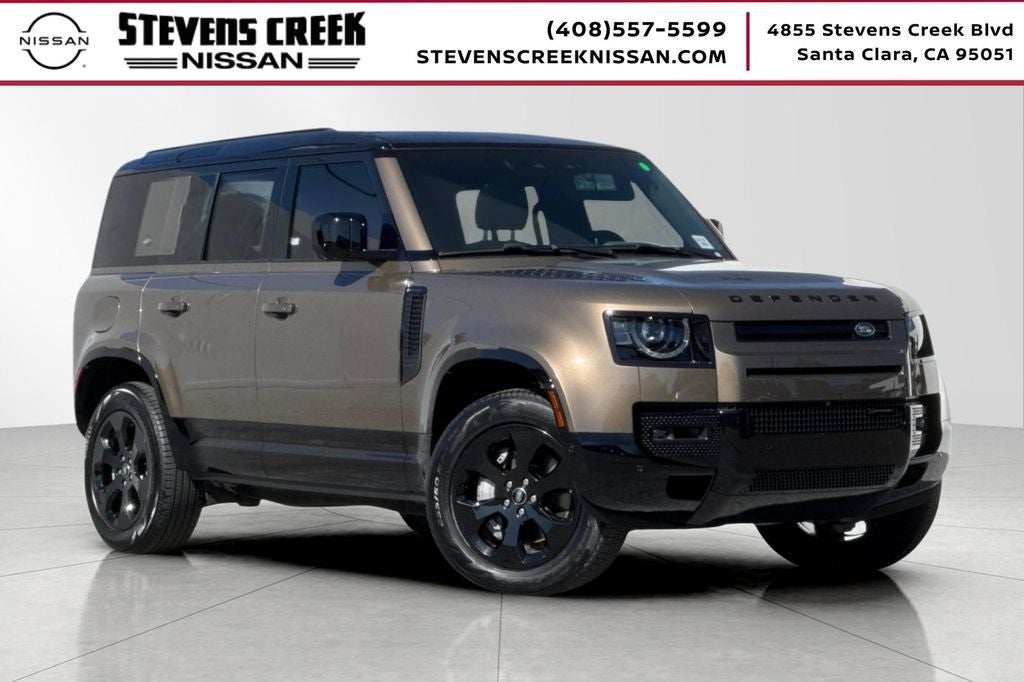 2023 Land Rover Defender X-Dynamic SE's photo