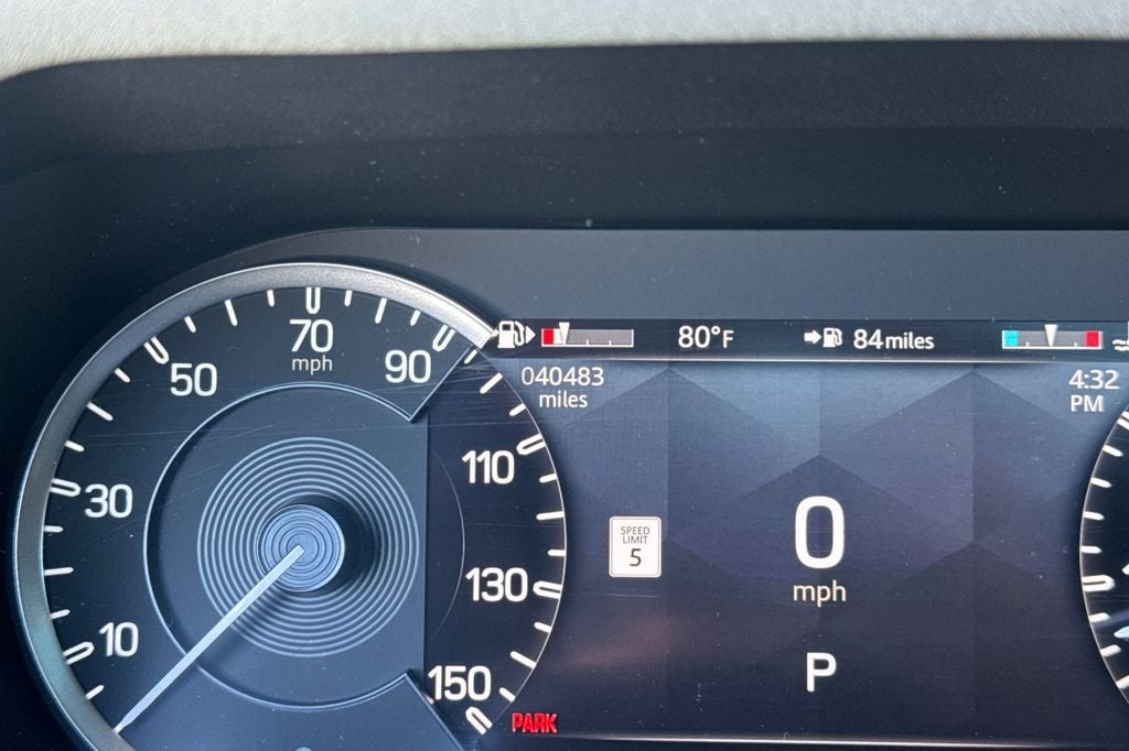 2023 Land Rover Defender 110 X-Dynamic SE