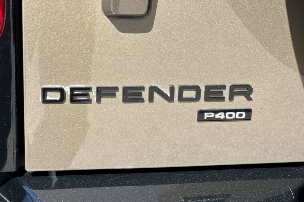 2023 Land Rover Defender 110 X-Dynamic SE