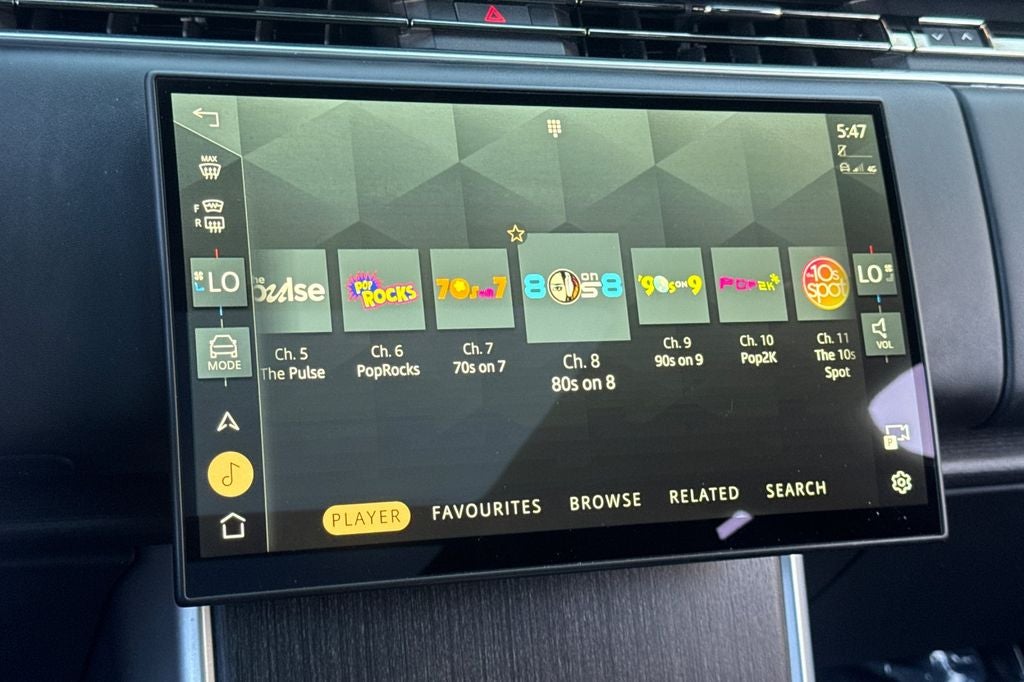 2025 Land Rover Range Rover SE