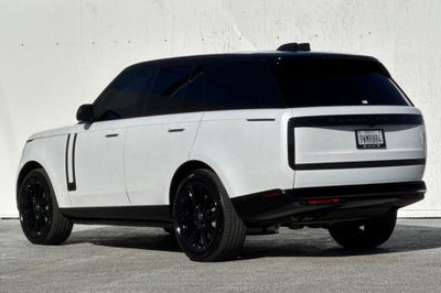 2025 Land Rover Range Rover SE