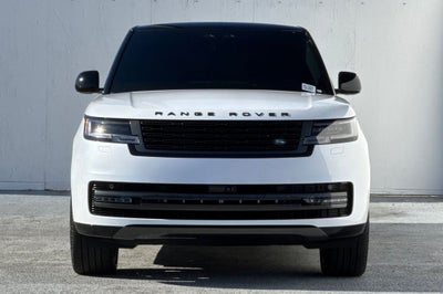 2025 Land Rover Range Rover SE