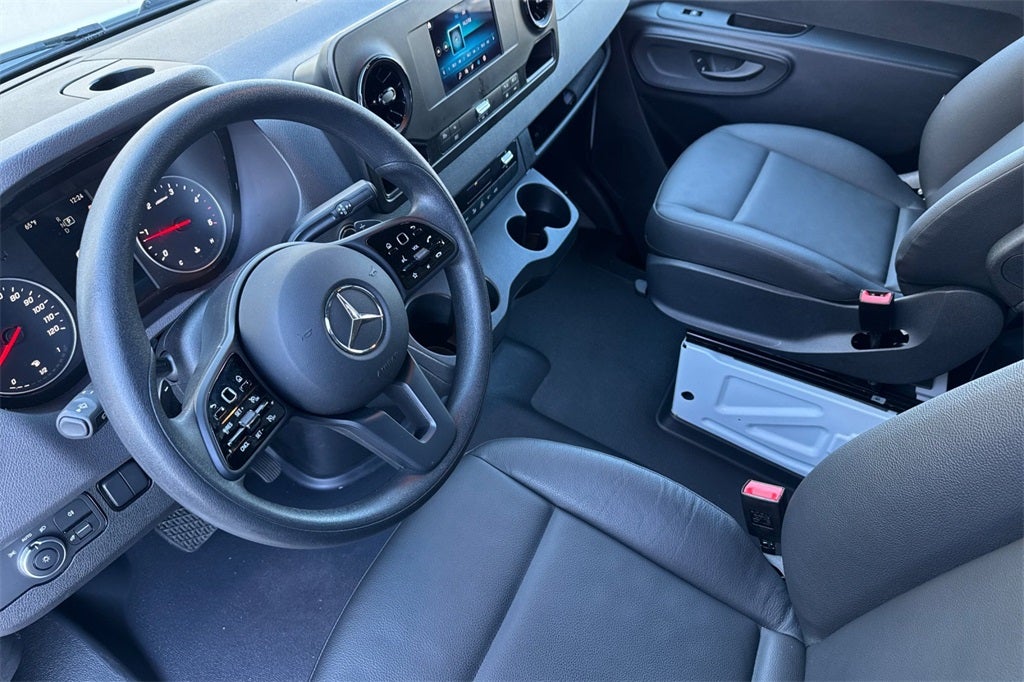 2024 Mercedes-Benz Sprinter 2500 Crew 170 WB High Roof