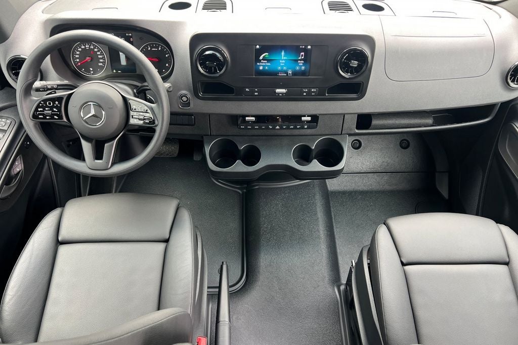 2024 Mercedes-Benz Sprinter 2500 Passenger 170 WB High Roof