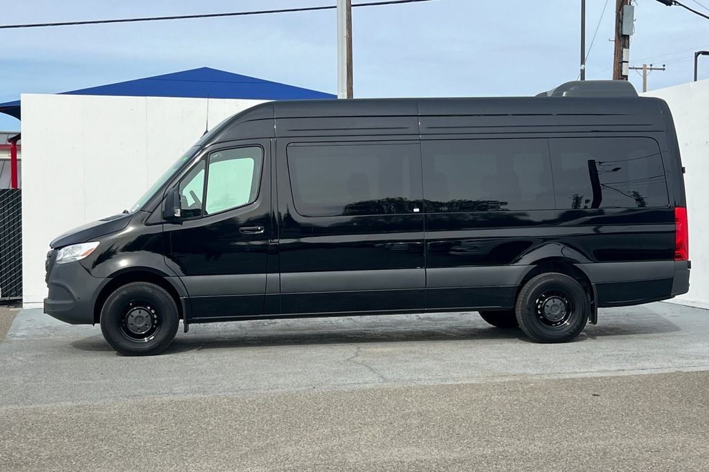 2024 Mercedes-Benz Sprinter 2500 Passenger 170 WB High Roof
