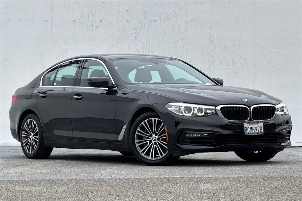 2018 BMW 5 Series 540i