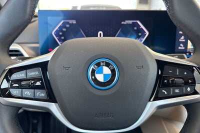 2025 BMW i4 eDrive40