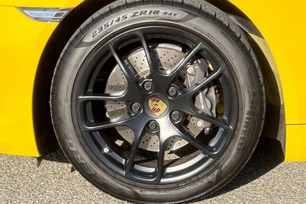 2022 Porsche 718 Cayman T