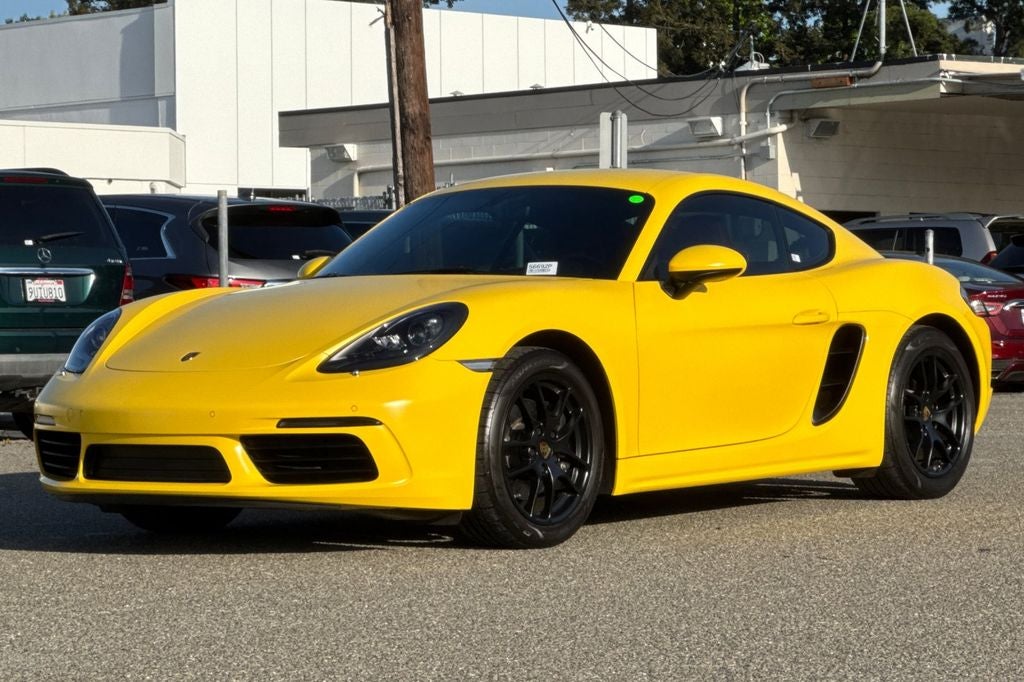 2022 Porsche 718 Cayman T