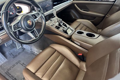 2017 Porsche Panamera 4S