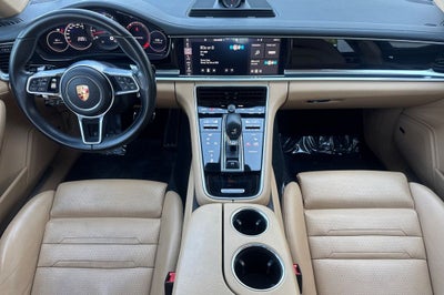 2018 Porsche Panamera 4S