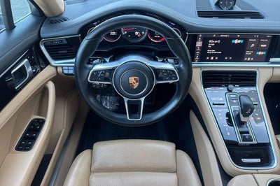 2018 Porsche Panamera 4S