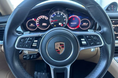 2018 Porsche Panamera 4S