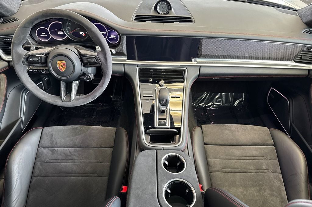 2023 Porsche Panamera GTS